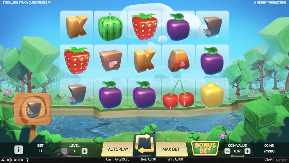 Strolling Staxx: Cubic Fruits